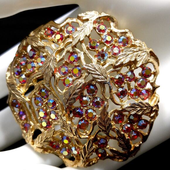 Sarah Coventry Red Rhinestone Brooch, Golden Leaves, Aurora Borealis, 1960s - Picture 7 of 10